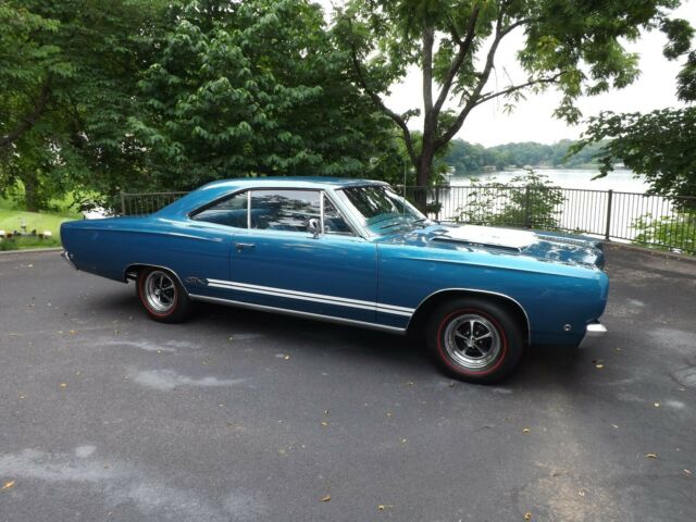 PLYMOUTH GTX 440 BIG BLOCK SHOW QUALITY RESTORATION DOCUMENTED LOCAL HISTORY 1968 Plymouth GTX