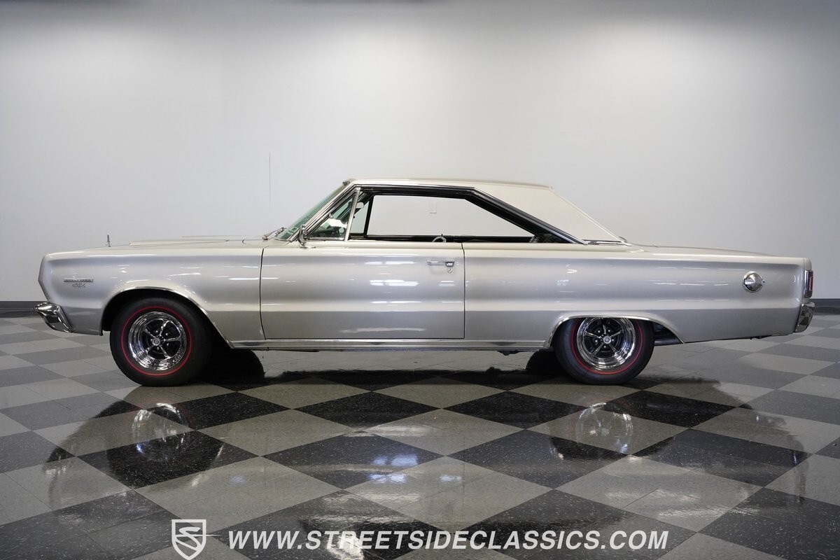1967 Plymouth GTX 440 - photo 3