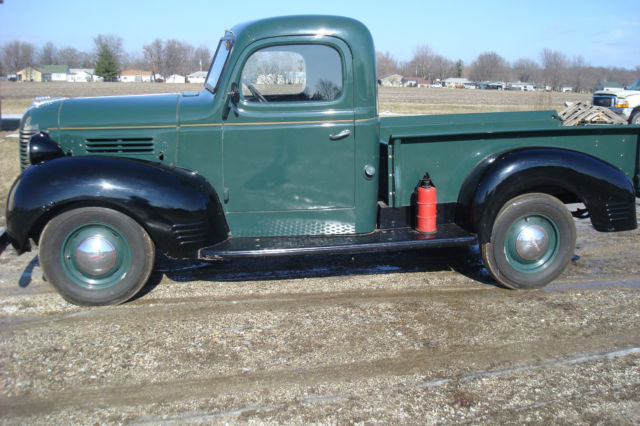 Plymouth PT105 pick up RARAE RARE RARE 1940 Plymouth pt105