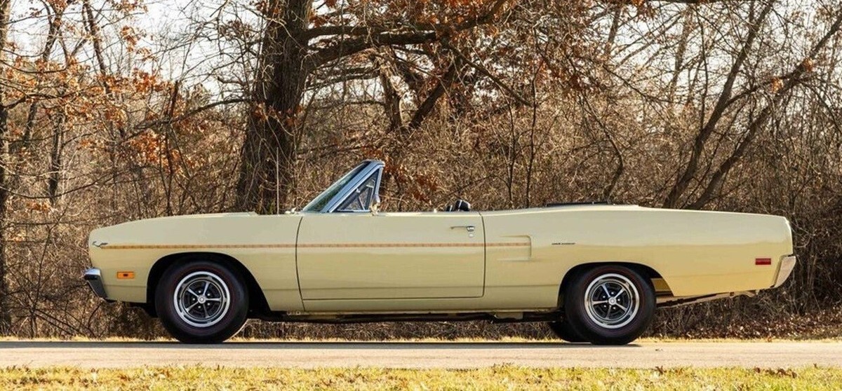 1970 Plymouth Roadrunner - photo 2
