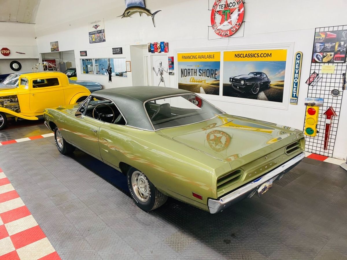 1970 Plymouth Road Runner - FACTORY V CODE 440 6 PACK -AIR GRABBER- CLEAN OR - photo 3