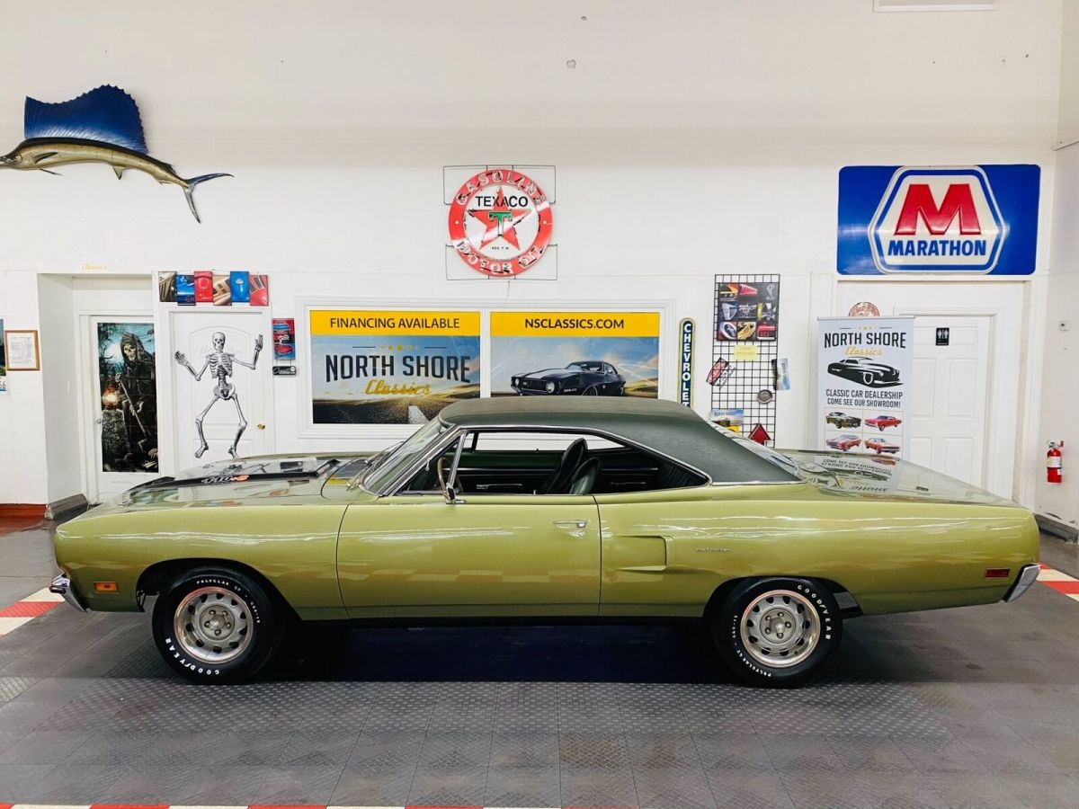 1970 Plymouth Road Runner - FACTORY V CODE 440 6 PACK -AIR GRABBER- CLEAN OR - photo 4
