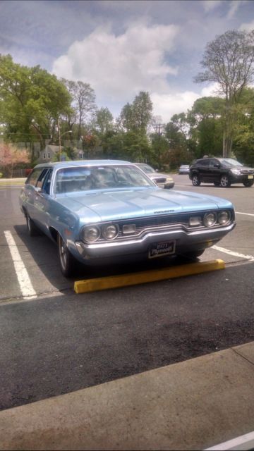 Plymouth Satellite Custom station wagon 9 passenger 1971 Plymouth Satellite Station wagon 5 door