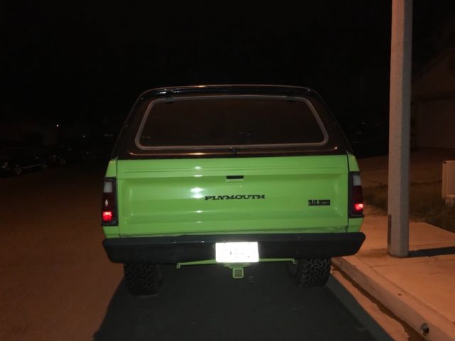 1975 Plymouth Trailduster - photo 2