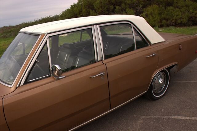 1972 Plymouth Valiant - photo 3