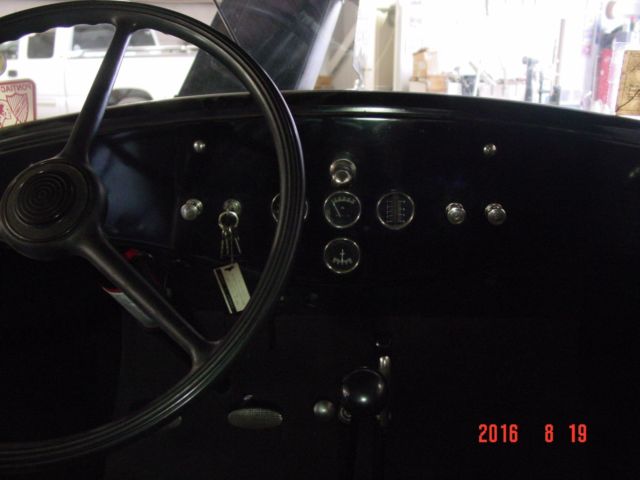 1930 Pontiac Standard Coupe - photo 11