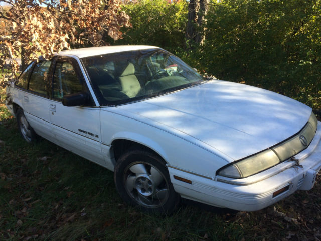 pontiac 3.1 v6 grand am gas savor 4 door white automatic family car nr prix 1992 Pontiac Grand Prix 4 door sedan