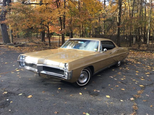Pontiac Bonneville 1967 One Owner, Unrestored, Low Mileage Classic 1967 Pontiac Bonneville 4 door