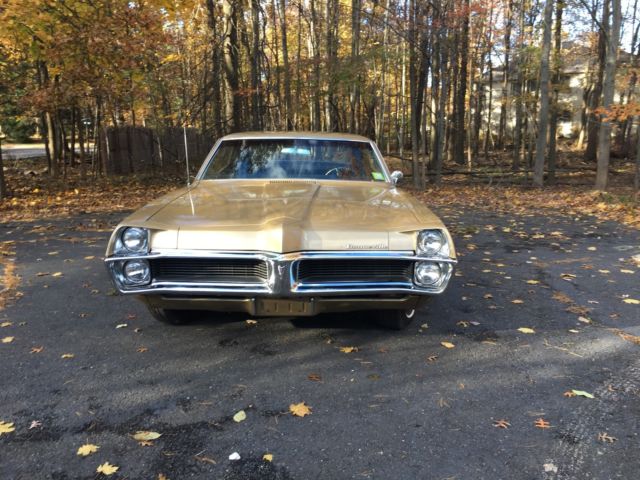 1967 Pontiac Bonneville 4 door - photo 4