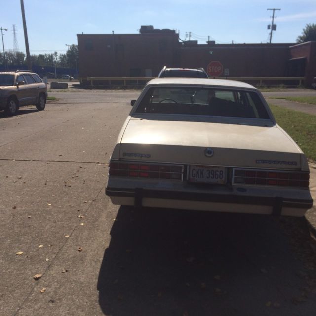 1984 Pontiac Bonneville - photo 4