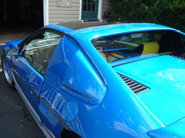 1986 Pontiac Fiero GT - photo 6
