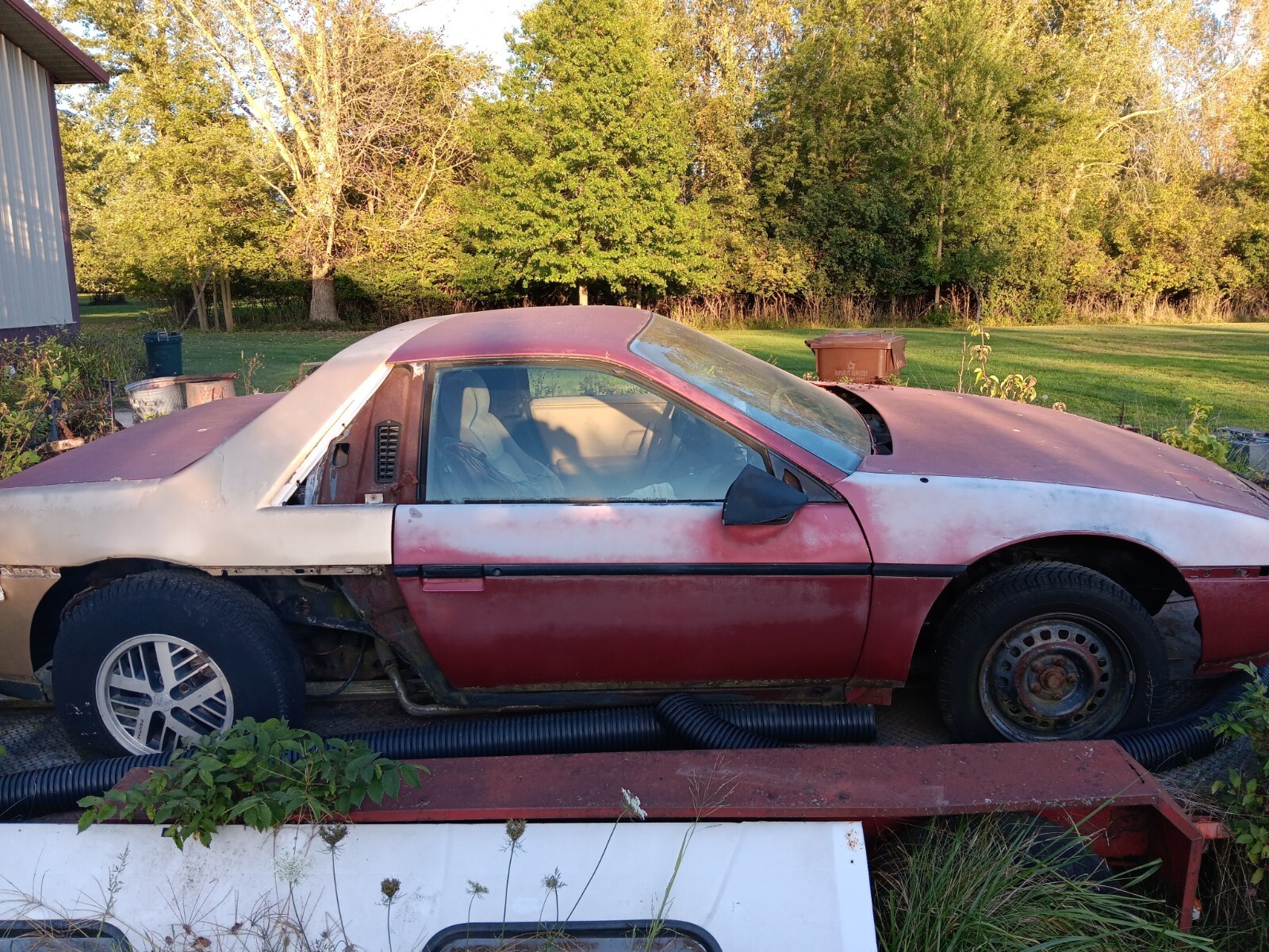 1987 Pontiac Fiero - photo 3