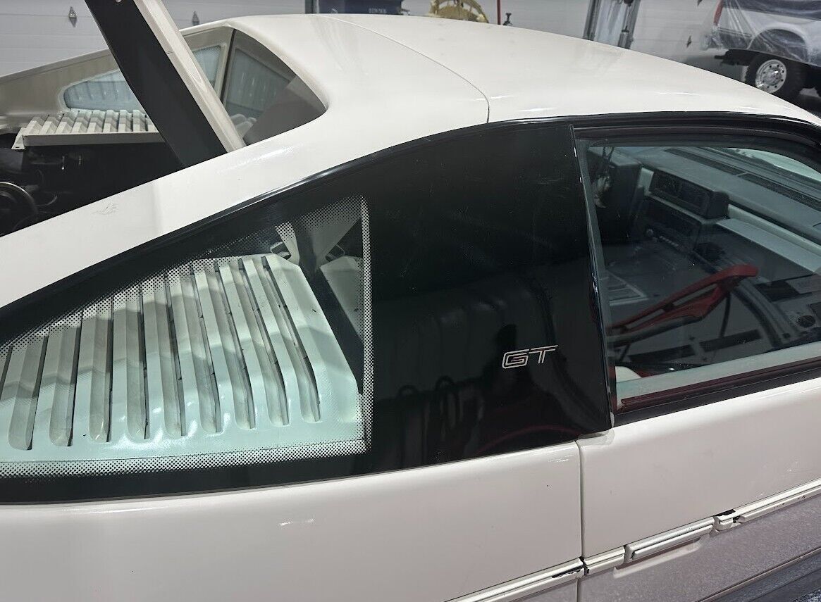 1985 Pontiac Fiero - photo 6