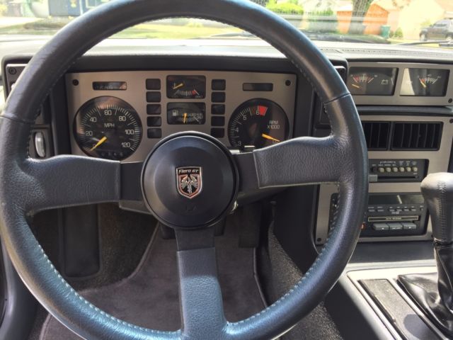 1986 Pontiac Fiero GT - photo 9