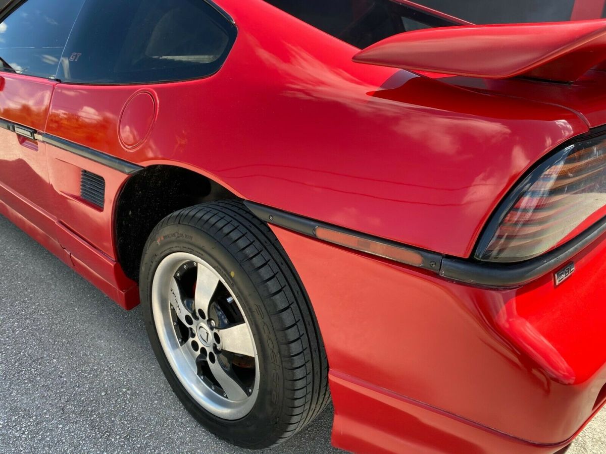 1986 Pontiac Fiero GT - photo 6