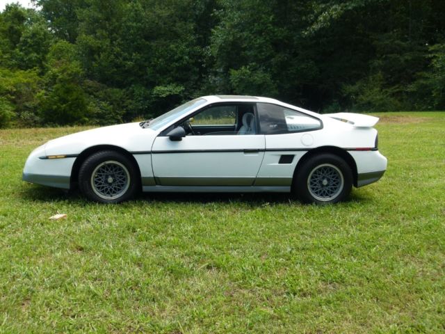 1986 Pontiac Fiero GT