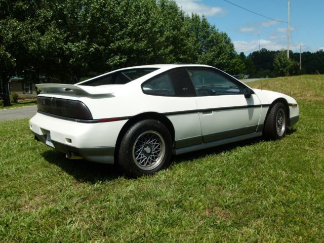 1986 Pontiac Fiero GT - photo 6