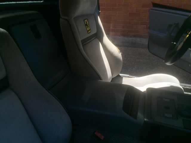 1988 Pontiac Fiero - photo 11