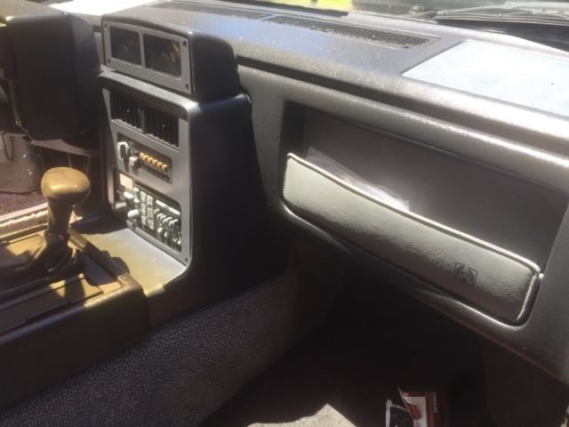 1988 Pontiac Fiero - photo 12