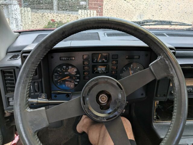 1984 Pontiac Fiero SE - photo 8