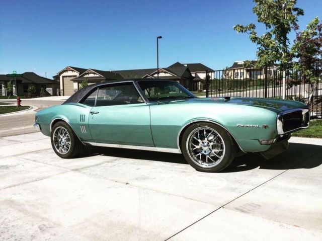 1968 Pontiac Firebird 400