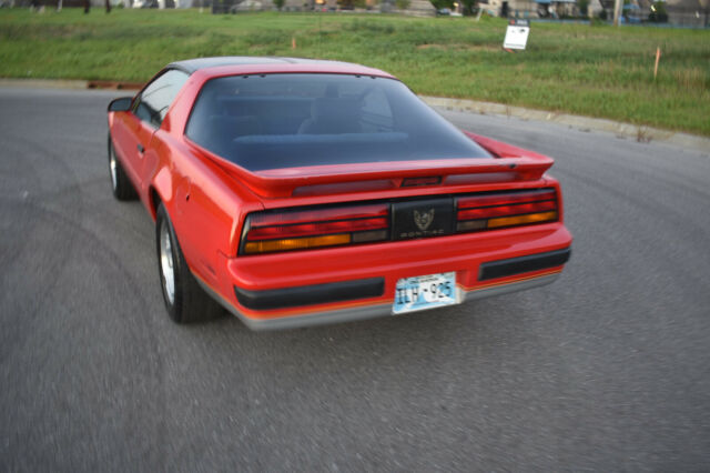 1988 Pontiac Firebird WS6 - photo 2