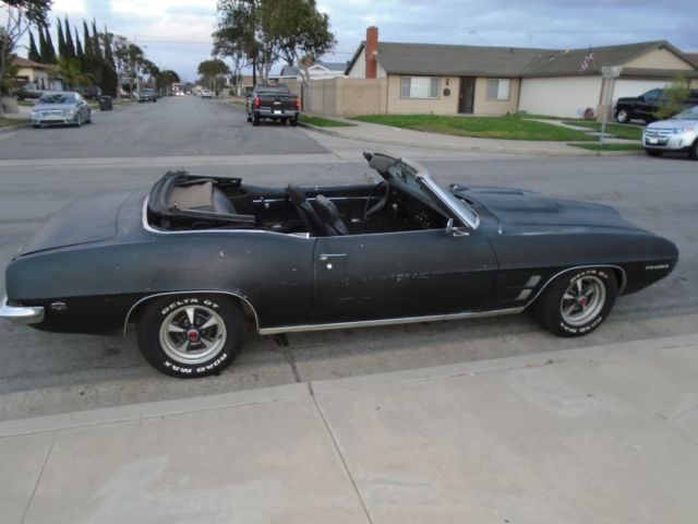 1969 Pontiac Firebird convertible - photo 2