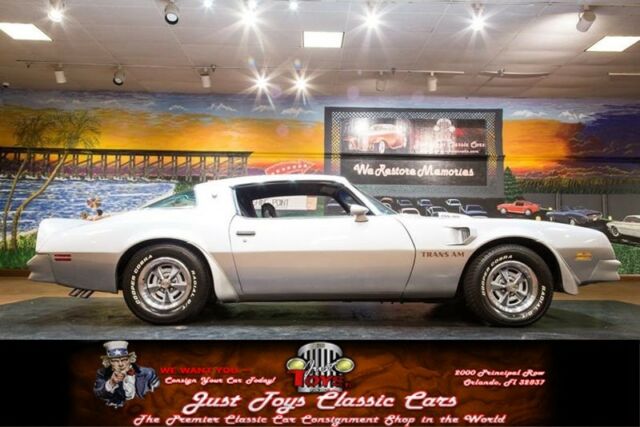 Pontiac Firebird Silver with 71,728 Miles, for sale! 1976 Pontiac Firebird --