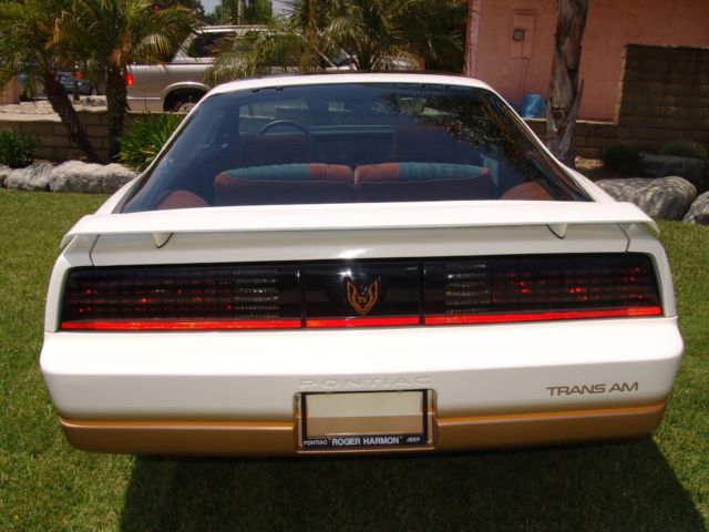 1985 Pontiac Firebird - photo 13