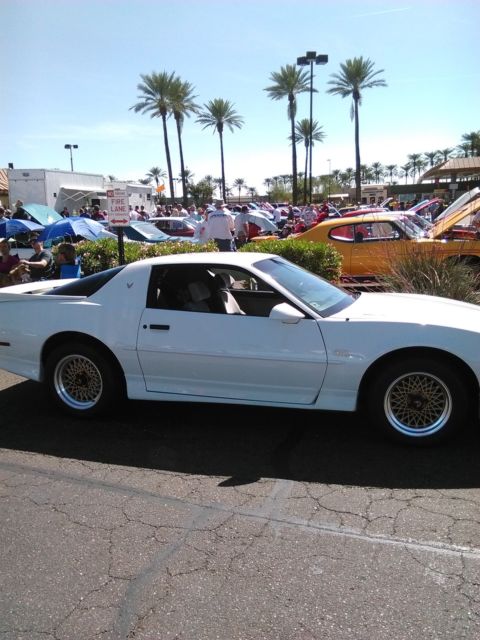 1987 Pontiac Firebird Trans Am GTA - photo 3
