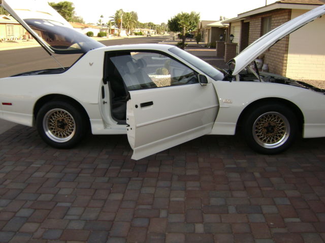 1987 Pontiac Firebird Trans Am GTA - photo 7
