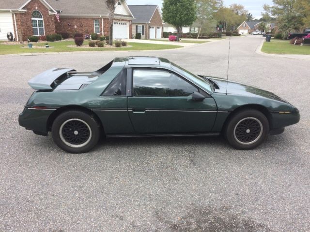 1988 Pontiac Fiero - photo 3