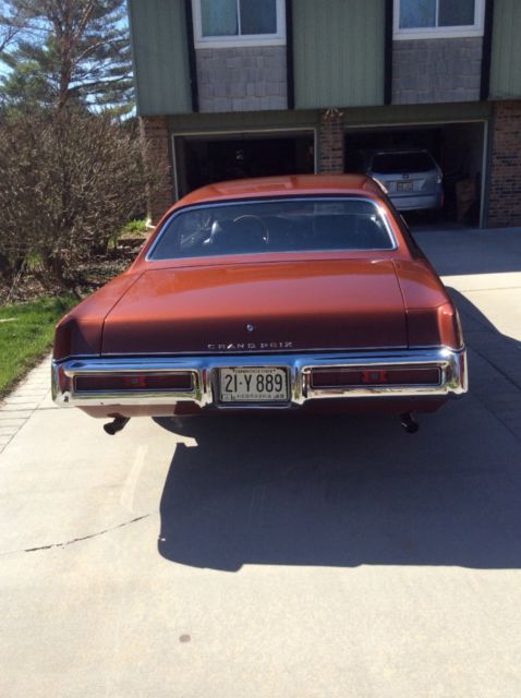 1969 Pontiac Grand Prix 2 door HT - photo 3