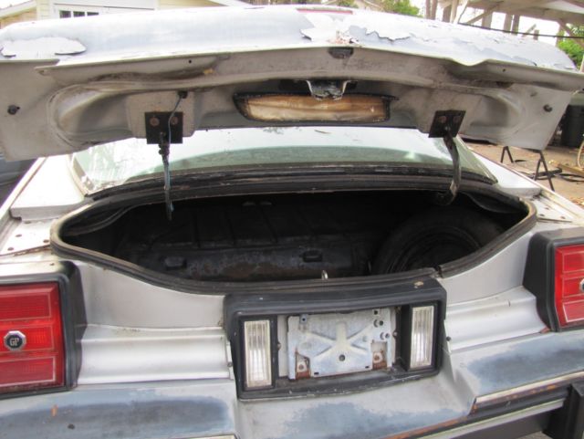 1986 Pontiac Grand Prix 2+2 Aero - photo 10