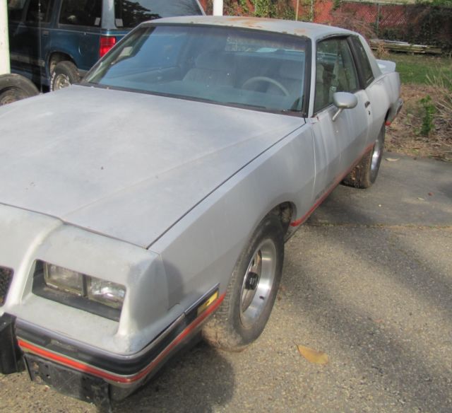 1986 Pontiac Grand Prix 2+2 Aero - photo 2