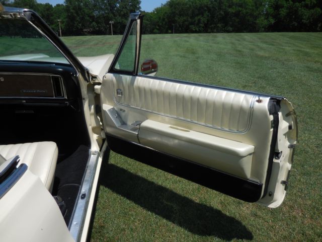 1967 Pontiac Grand Prix - photo 11