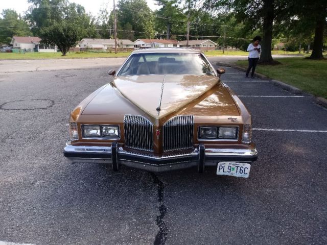 1976 Pontiac Grand Prix - photo 2