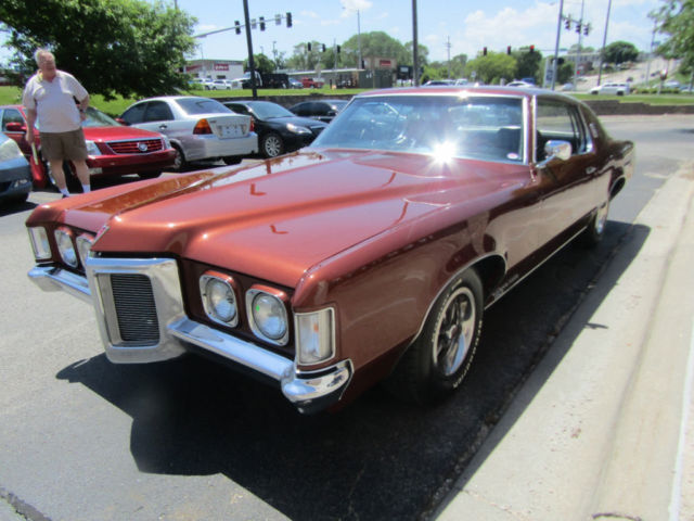 1969 Pontiac Grand Prix Model J - photo 2