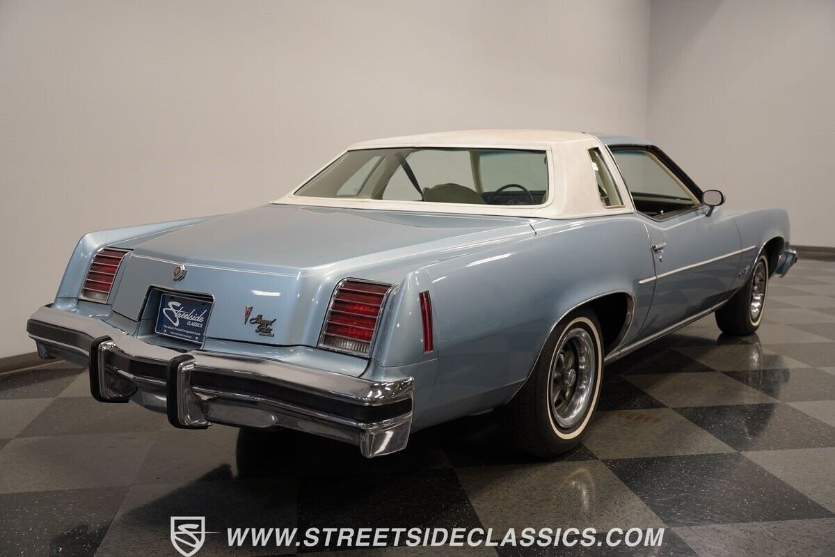 1976 Pontiac Grand Prix SJ - photo 11