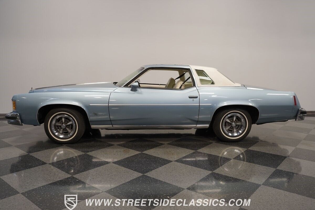 1976 Pontiac Grand Prix SJ - photo 3