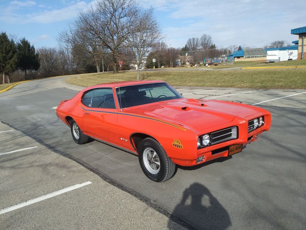 1969 Pontiac GTO - photo 2