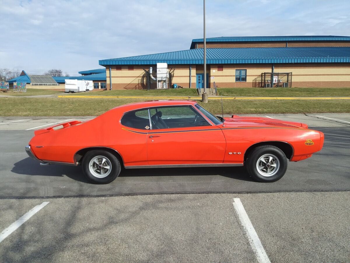 1969 Pontiac GTO - photo 4