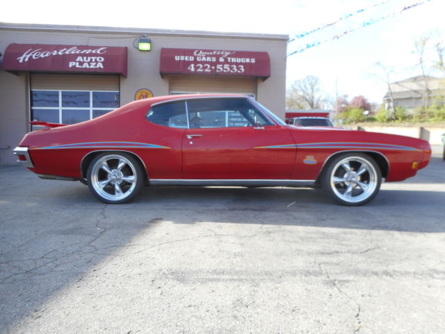 PONTIAC GTO JUDGE TRIBUTE 455 H.O. 4 SPEED HOOD TACH SPOILER NEOPRENE BUMPER 1972 Pontiac GTO TRIBUTE