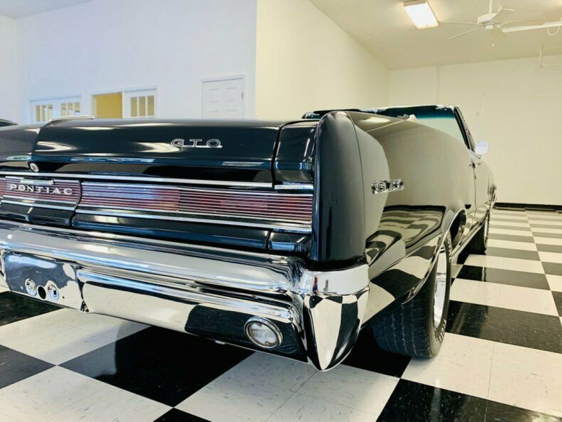 1964 Pontiac GTO - photo 9