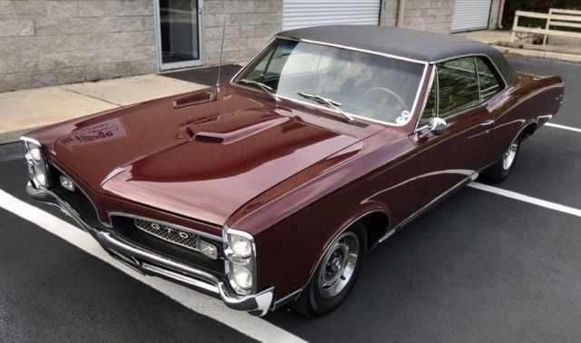 Pontiac GTO Survivor 400 V8 4bbl Factory Hurst 4 Speed AC PS PB Matching Numbers 1967 Pontiac GTO 400V8 AC 4SP PS PB 2Dr HT Sports Coupe