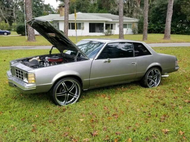1978 Pontiac Le Mans - photo 2
