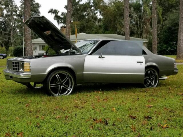 1978 Pontiac Le Mans - photo 3