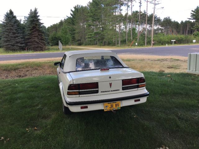 1989 Pontiac Sunbird - photo 3