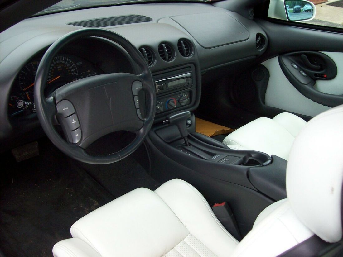 1994 Pontiac Firebird - photo 10