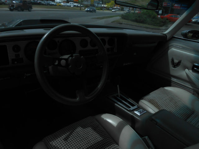1980 Pontiac Trans Am pace car - photo 11
